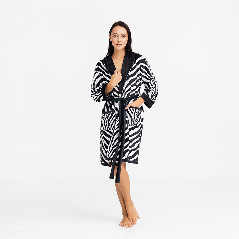 Жіночий халат  Zebra